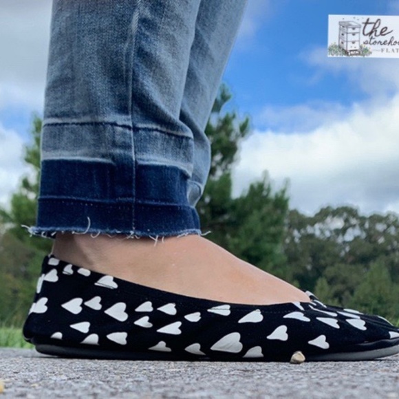 Storehouse Flats Heart to Heart: - Picture 5 of 5